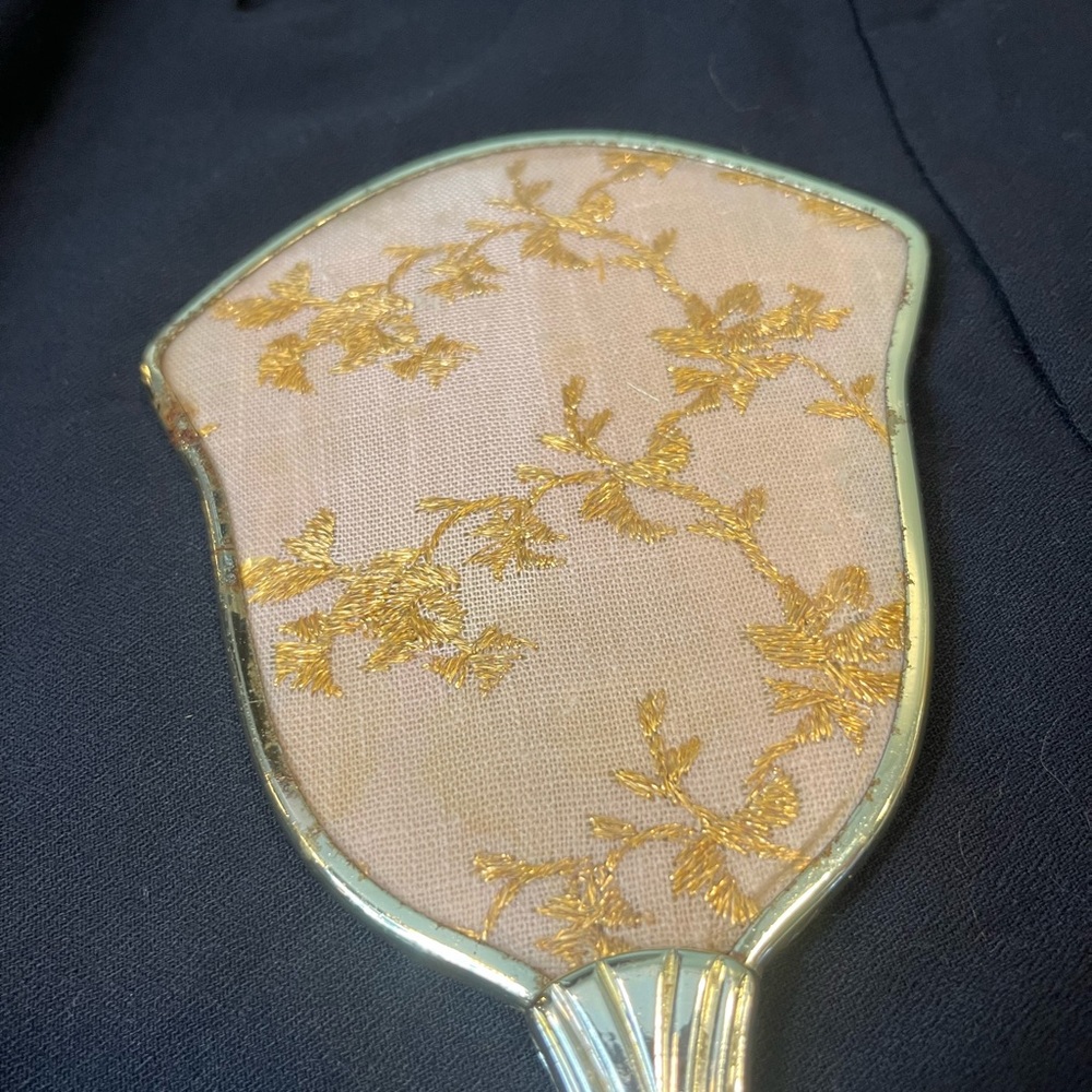 Vintage Handheld Mirror - Picture 8 of 8